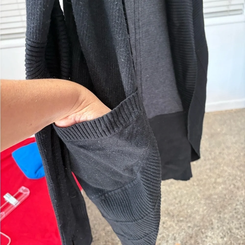 lululemon sweater/wrap size S/M